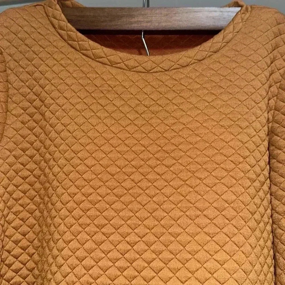 Sweater - Picture 2 of 5